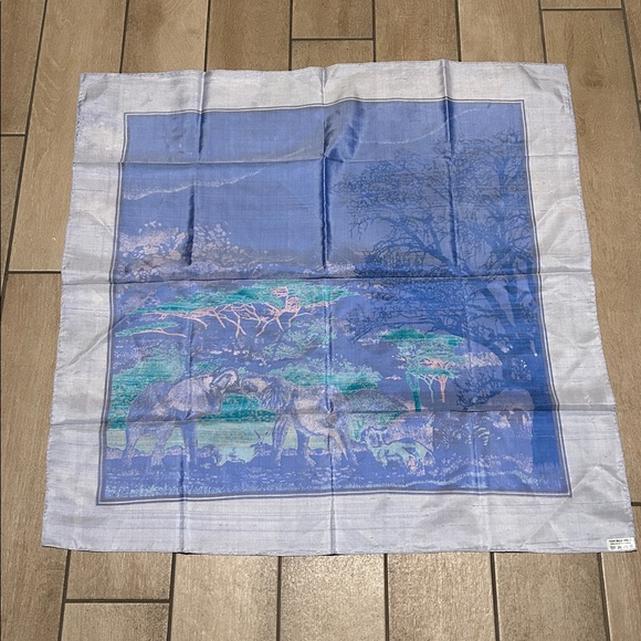 THAI SILK METALLIC SCARF Safari Scene - Picture 5 of 6